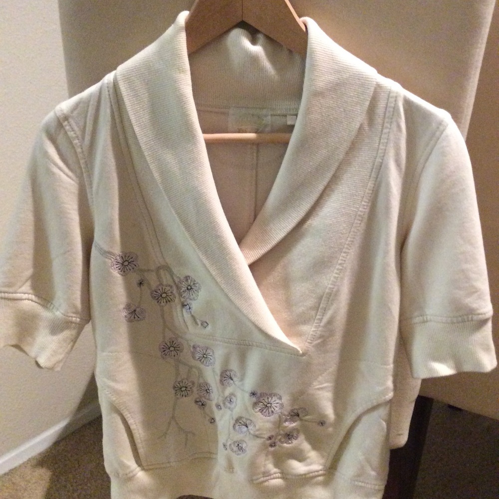 Vintage Bizz Sweater w/Embroidered Flower